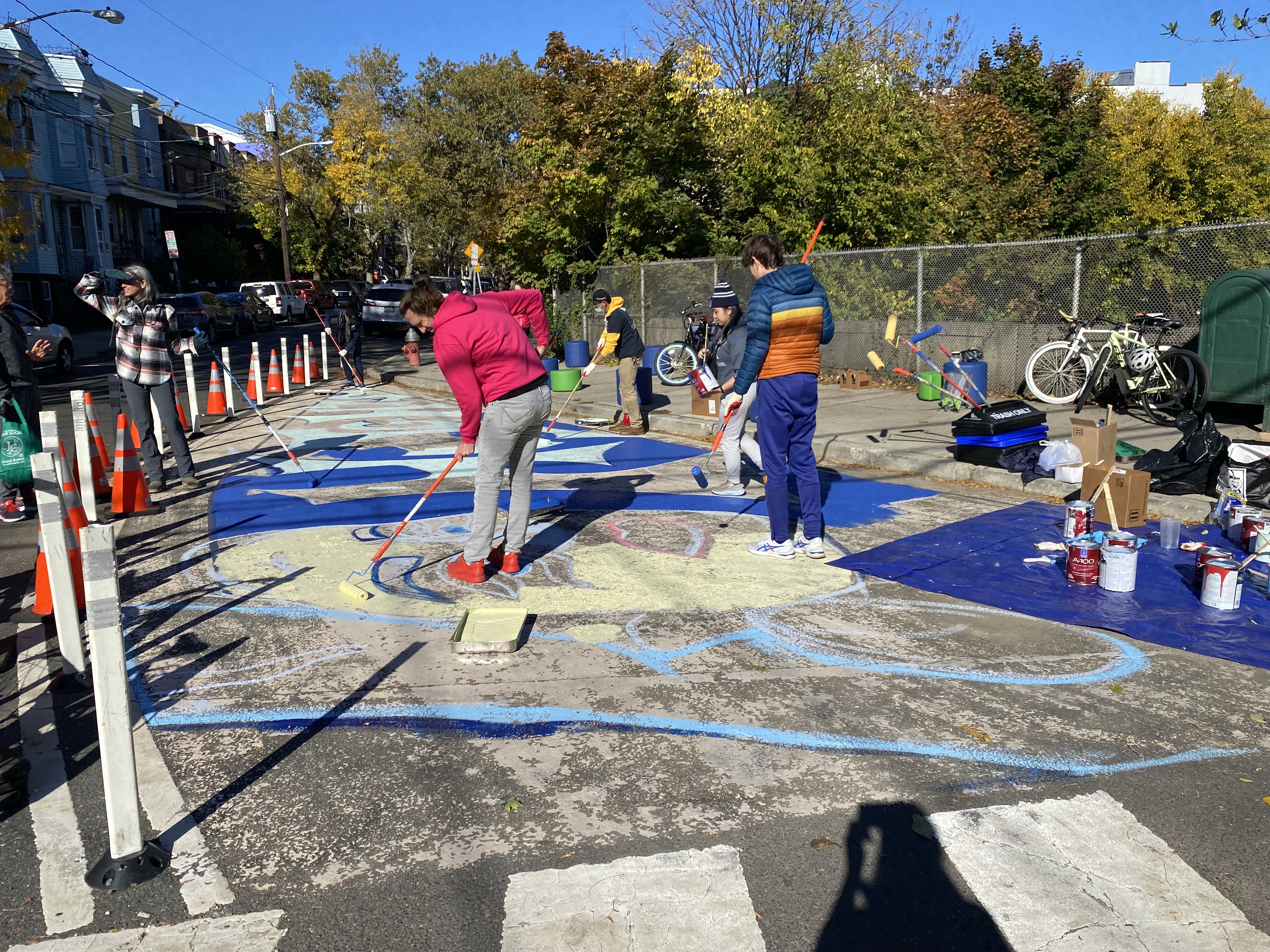 Painting the Booraem Ave Demonstration Project 2022